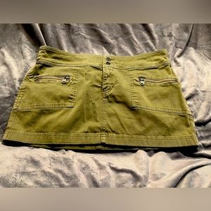 Abercrombie & Fitch Green Skirt Size 10